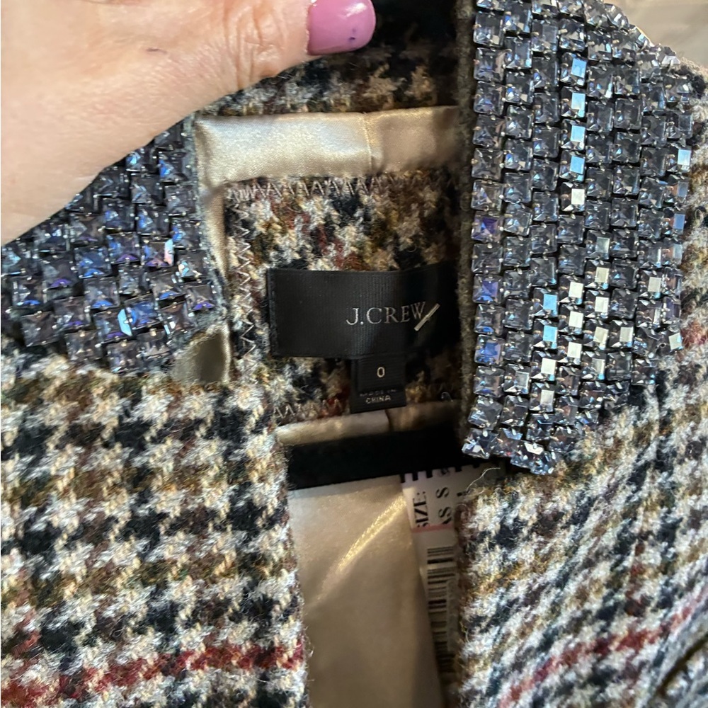 J.Crew Regent Blazer in a houndstooth pattern featuring a jeweled collar size 0 - Picture 4 of 4